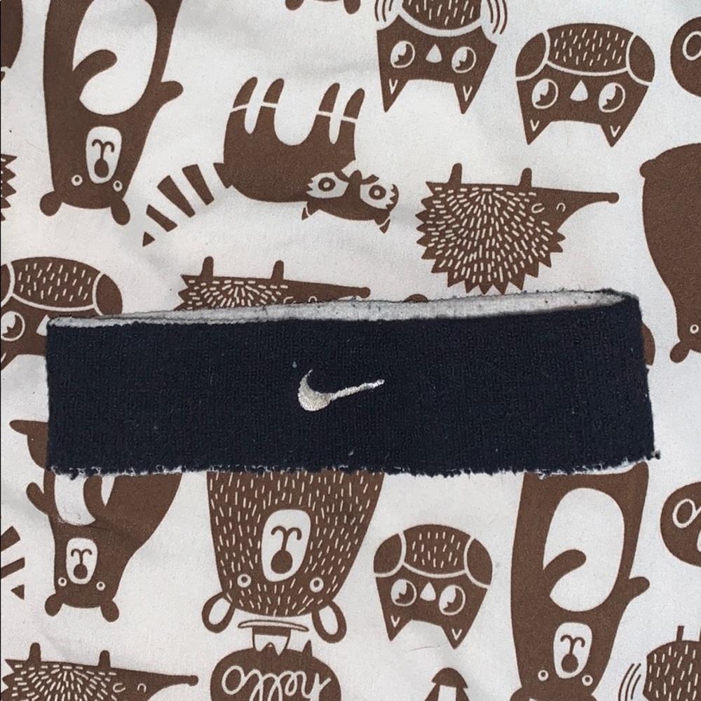 Nike headband